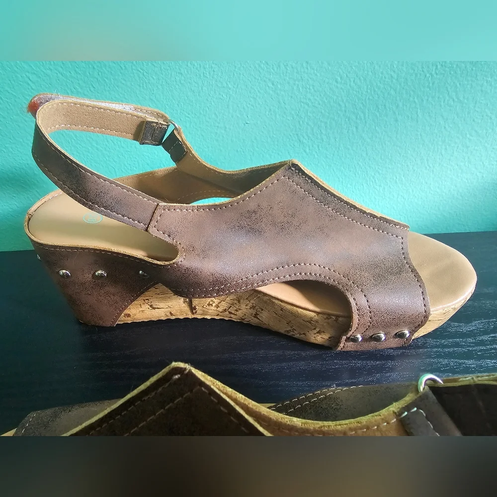 SHEIN brown studded